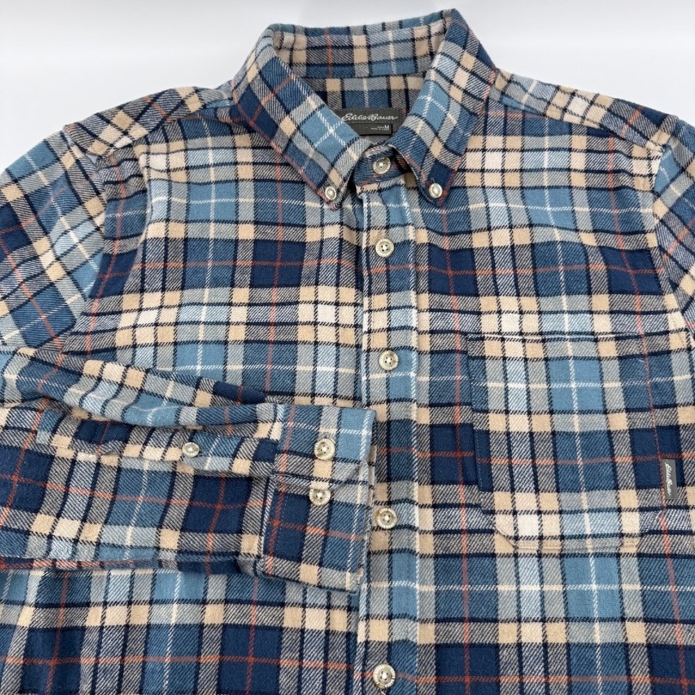 Eddie Bauer Plaid Flannel Button Down Shirt Mens Size M Long Sleeve Blue Pocket